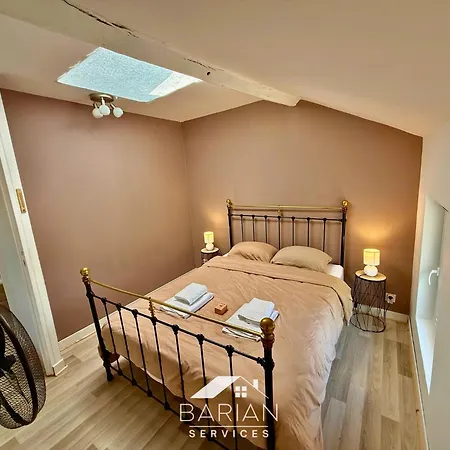 Holiday home Maison Climatisee 8 Personnes - 3 - Calme Et Detente *
